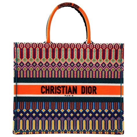 borsa christian dior interno